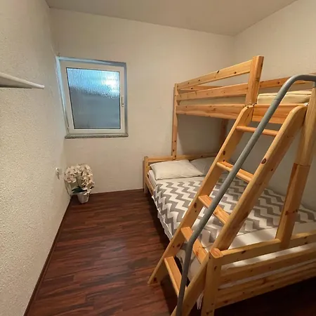 Apartment Lea *
